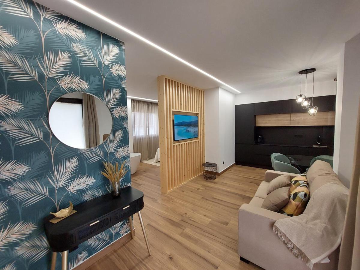 Apartament Ricardo *
